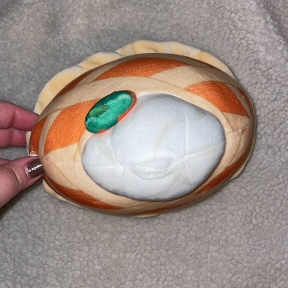 Squishmallows 7.5" PIPPIE THE PUMPKIN PIE PLUSH - Picture 3 of 15